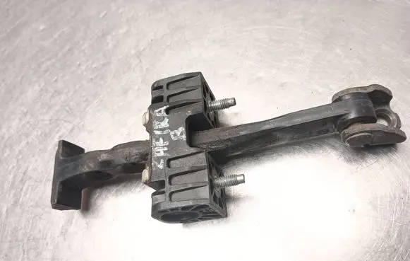 Opel Zafira B Front door check strap stopper 13227941
