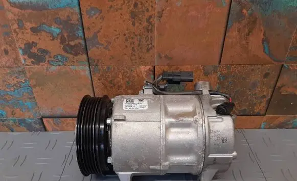 Mini One - Cooper F56 F55 Air conditioning (A/C) compressor (pump) 5A5C710 5A43FB3 9460942
