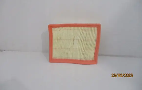 Renault Trafic III (X82) Air filter 16 54 608 35R