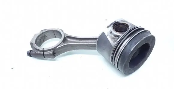 Volkswagen Transporter - Caravelle T5 Piston with connecting rod 038J