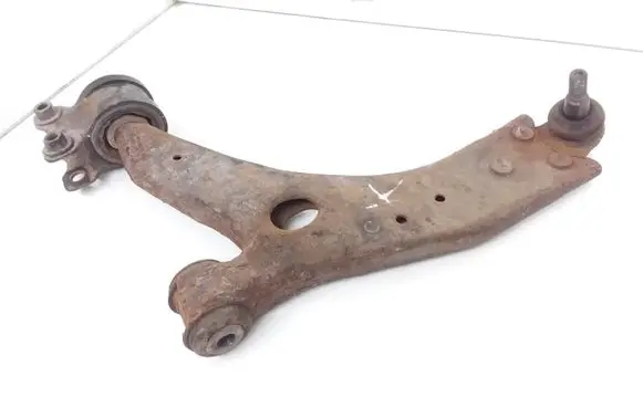 Ford Focus Front lower control arm/wishbone