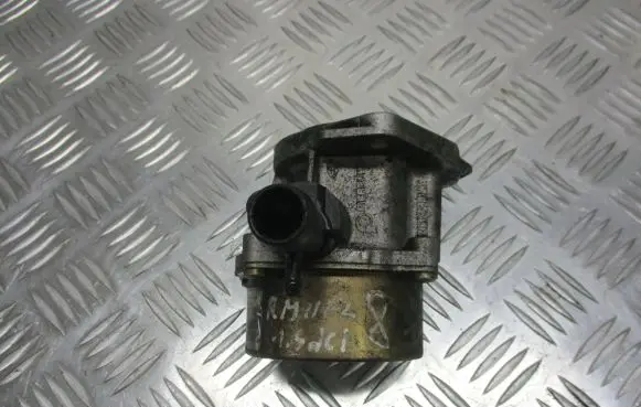 Renault Megane II Vacuum pump 8200521381