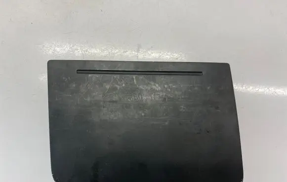 Volkswagen Golf V Trunk/boot trim cover 1K6867461