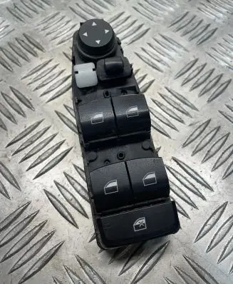 BMW 5 F10 F11 Electric window control switch 9241953 180912