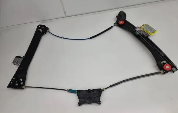 Audi A5 Front door electric window regulator 8W6837462A