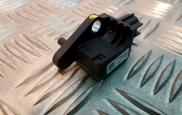 Skoda Superb B6 (3T) Airbag deployment crash/impact sensor 5N0959351B