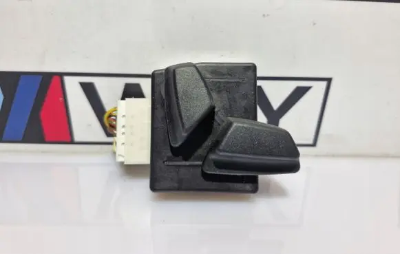 BMW 5 E60 E61 Fog light switch 6958526