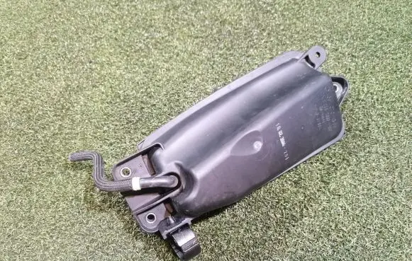 Mercedes-Benz C W205 Vacuum air tank A6510701000
