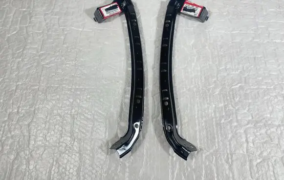 Honda Odyssey Front bumper mounting bracket 71140TK8A00 71140-TK8-A00 VC002055
