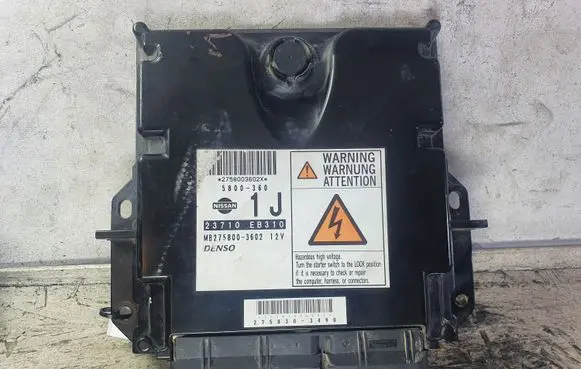 Nissan Navara D40 Engine control unit/module 23710EB310 MB2758003602