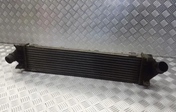 Ford Focus Intercooler radiator 6G91-9L440-AE