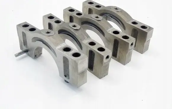 Audi A4 S4 B5 8D Crankshaft Holder 059BJ