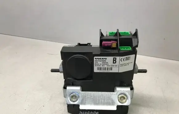 Volvo XC90 HiFi Audio sound control unit 30732405