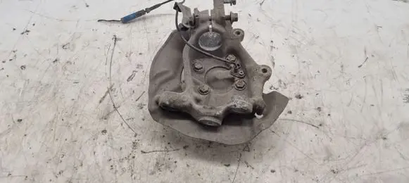 BMW 5 E39 Front wheel hub 1092854 31211092854 34526756375