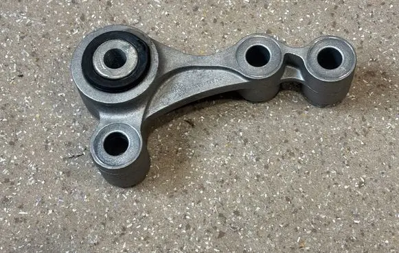 BMW X1 U11 Engine mounting bracket 9894731