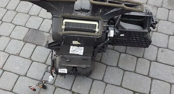 Interior heater climate box assembly
