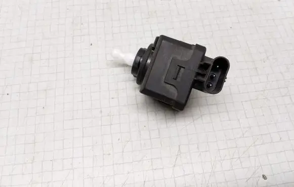 Opel Astra G Headlight level adjustment motor 20A625FT2T2