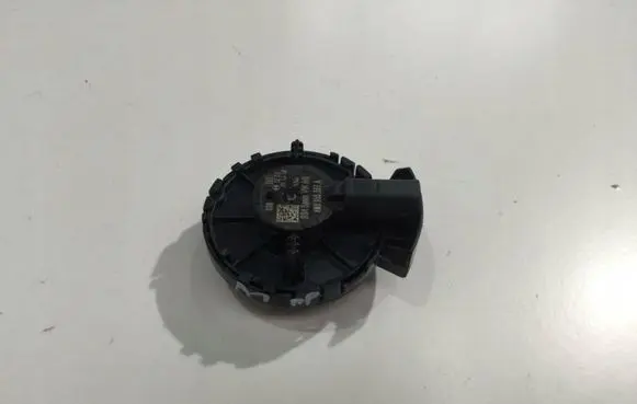 Audi A1 Airbag deployment crash/impact sensor 4M0955557A