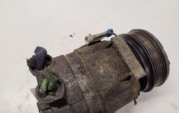 Opel Vectra C Air conditioning (A/C) compressor (pump)