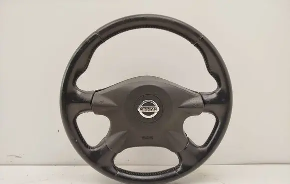 Nissan Almera Tino Steering wheel