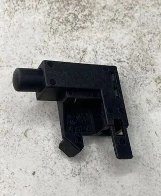 Volkswagen Golf V Hand parking brake sensor 1J0947561
