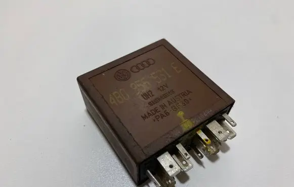 Audi A6 S6 C5 4B Other relay 4B0955531E