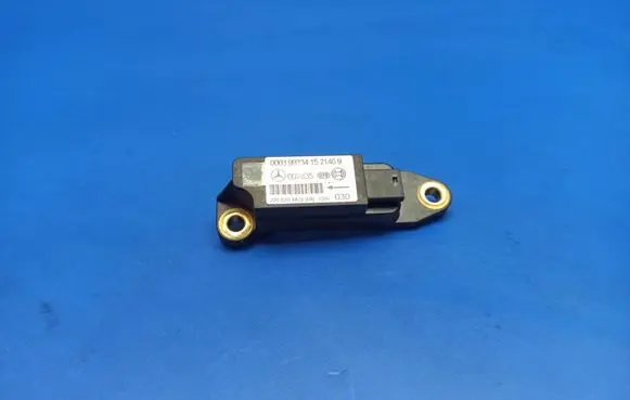 Mercedes-Benz S W220 Airbag deployment crash/impact sensor 2208204426