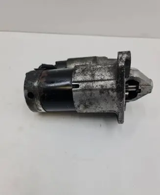 Renault Laguna III Starter motor M000T87881 8200584675