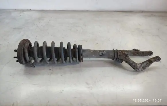 Front shock absorber with coil spring