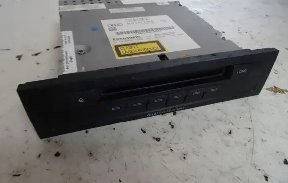 Audi Q7 4M CD/DVD changer 4L0910110B