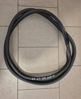 Rubber seal rear door
