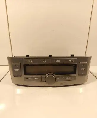 Toyota Avensis T250 Climate control unit 5590005281 MB1465706750