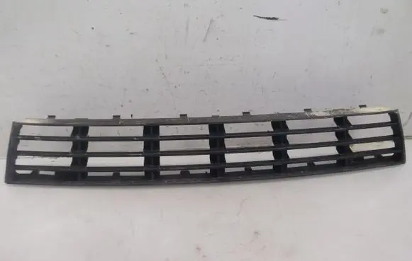 Audi A4 S4 B5 8D Front bumper lower grill