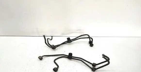 Opel Signum Fuel injector supply line/pipe 