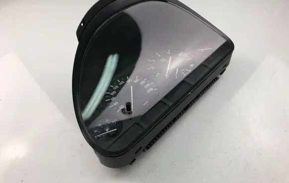 BMW 5 E39 Speedometer (instrument cluster) 6903794