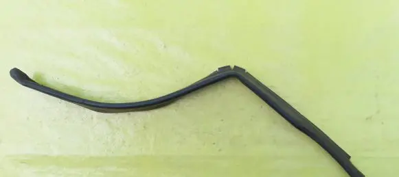 Mercedes-Benz C W204 Engine compartment rubber A2046280898