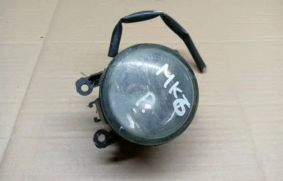 Suzuki Swift I Front fog light 89204122 3550063J00