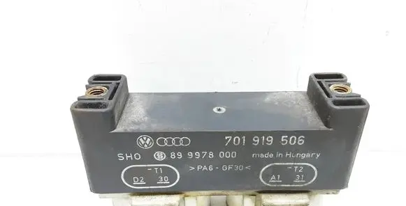 Volkswagen Transporter - Caravelle T4 Coolant fan relay 701919506 899978000