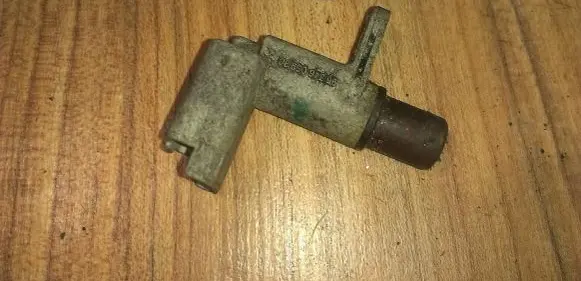 Citroen C5 Camshaft position sensor 9634605980