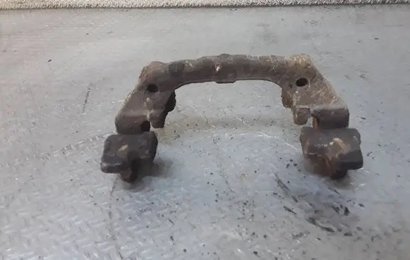 Ford Focus Brake caliper pad carrier rear 