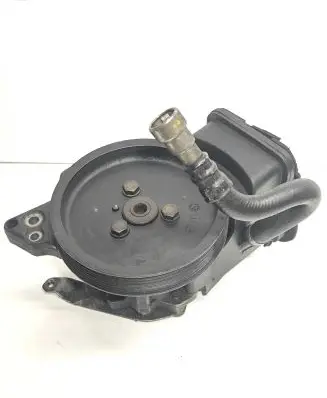 BMW 5 E60 E61 Power steering pump 6762279 7787106 7692974633