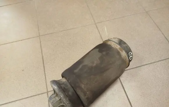 Mercedes-Benz GL X166 Rear air suspension bag/shock absorber 
