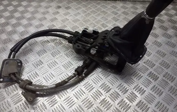 Toyota Avensis T250 Gearbox retarder lever 