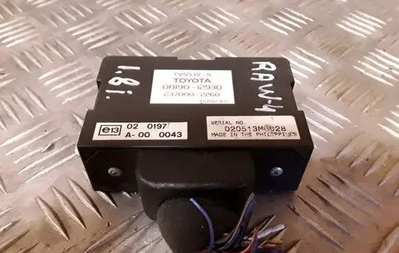 Toyota RAV 4 (XA20) Alarm control unit/module 0819012930 2370002260