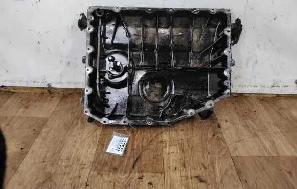 Volkswagen Phaeton Oil sump 07Z103604C