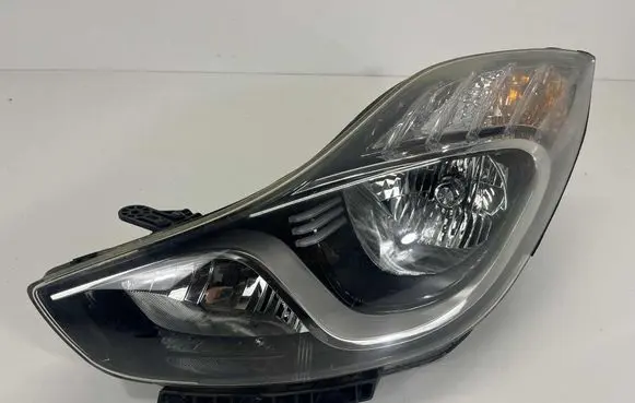 Hyundai i20 (PB PBT) Headlight/headlamp 921011KXXX