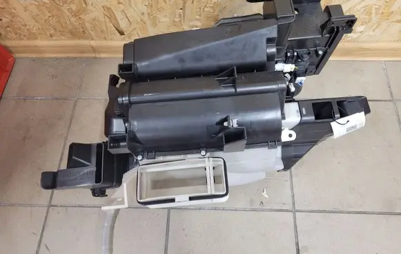 Mazda 6 Interior heater climate box assembly GA031GAK4 GA031GS8S