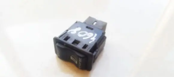 Nissan Primera Central locking switch button 