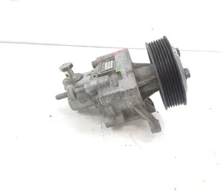 BMW 5 E39 Power steering pump 1141569 2105980