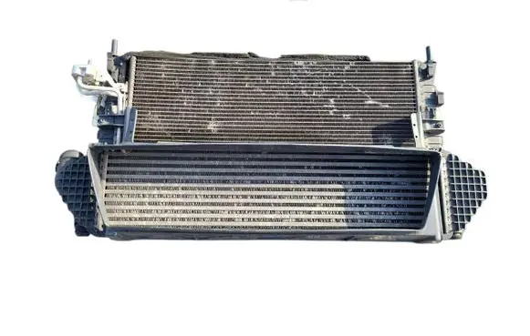 Volvo V50 Radiator set 3M5H8005TL 9M519L440AC